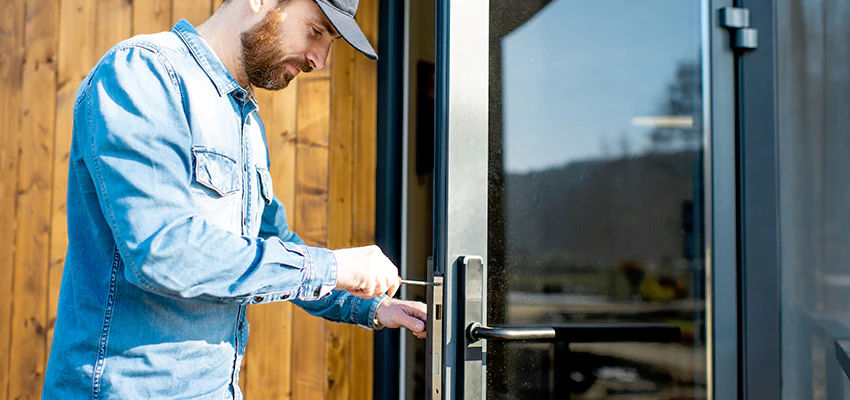 Frameless Glass Storefront Door Locks Replacement in Spring Valley Lake, CA