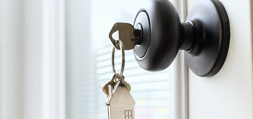 Bifold Door Knob Replacement in Spring Valley Lake, California