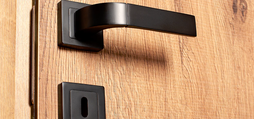 Weekend Lockout Assistance Troubleshooting in Spring Valley Lake, California